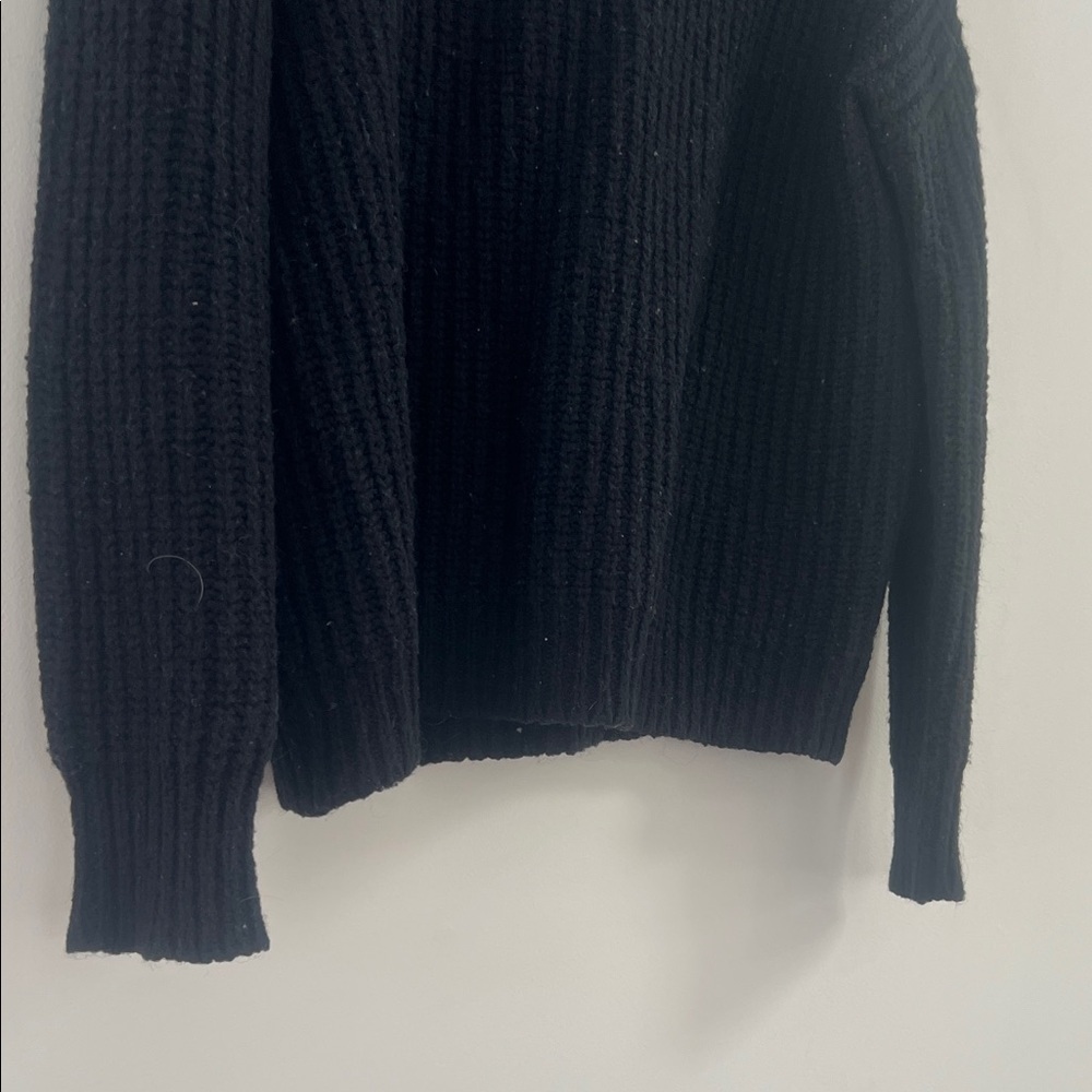 Express Women's Black Ribbed Sweater - Picture 7 of 7